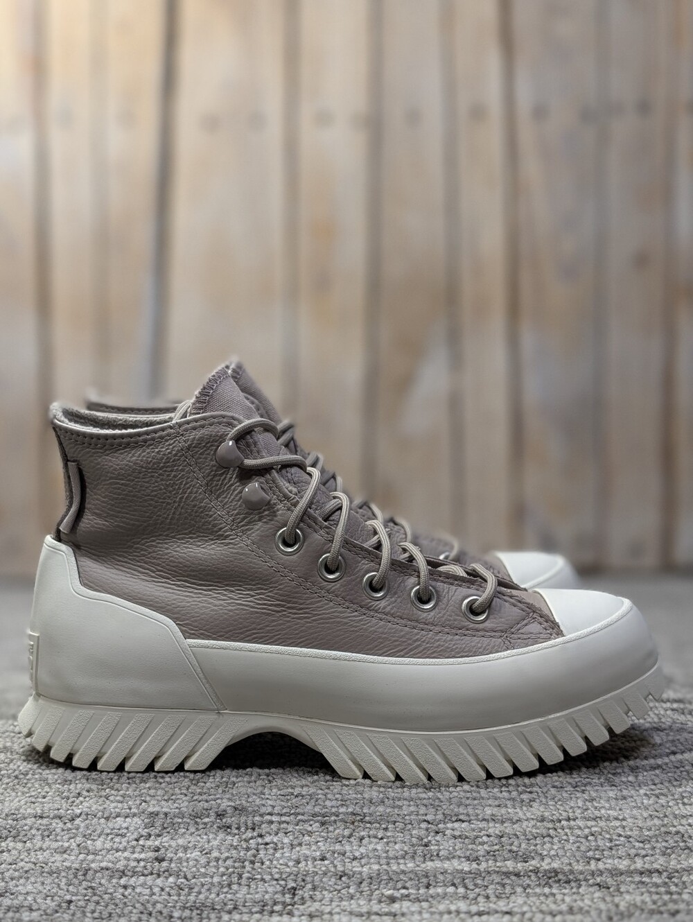 Women's Converse Chuck Taylor All Star Lugged Winter 2.0 Hummus